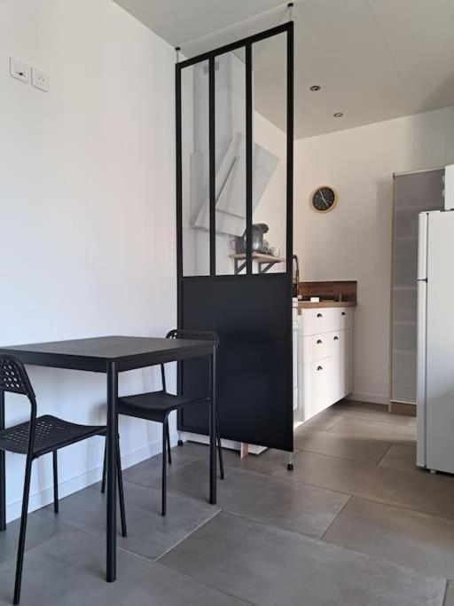 Studio Dans Maison Avec Jardin Et Balcon, Au Calme Sérézin-du-Rhône المظهر الخارجي الصورة